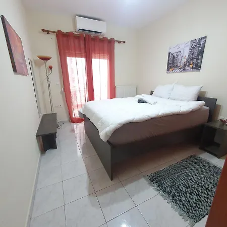 Papi's Free Parking 1 - 2 Bedroom Aleksandropolis